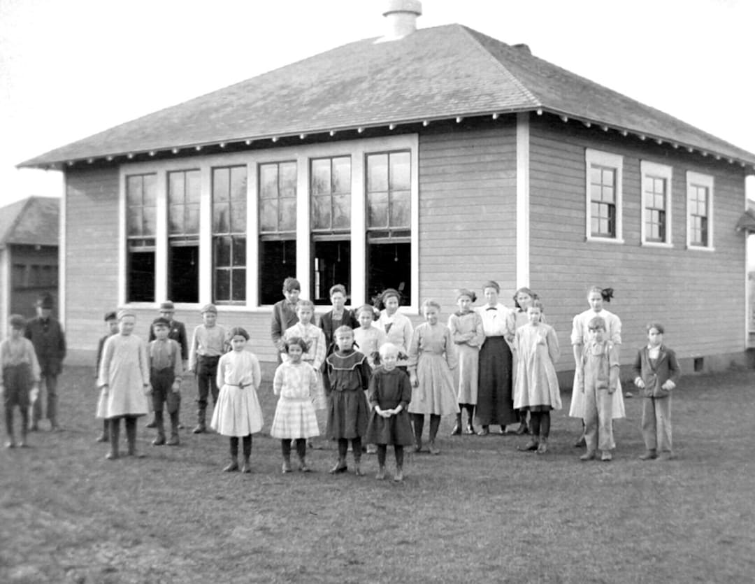 1906 Cloverdale School Oregon Vintage Photograph 8.5 X Etsy