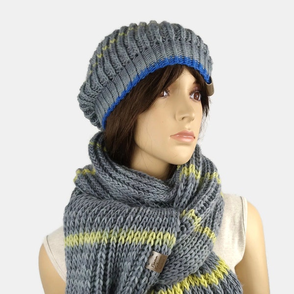 Ensemble écharpe à pompons et bonnet en laine pour femme ou homme - tricoté main