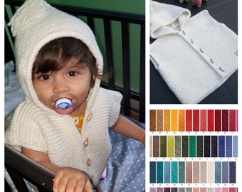 Veste gilet à capuche sans manches pour bébé fille ou garçon en laine de 3 à 18 mois - tricoté main sur commande