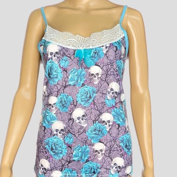 Y2K Hot Topic Blue Rose and Skull Stretch Cami Size Medium