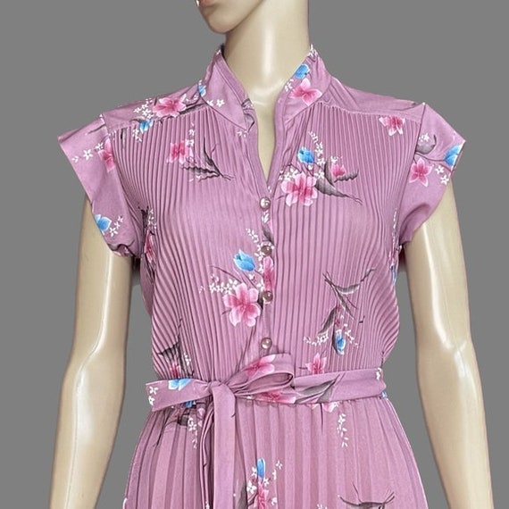 Vintage 1960’s Union Made Pleated Floral Dress wi… - image 3