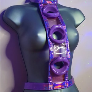 Cosmic kisses lips harness