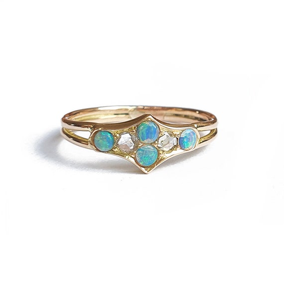 Antique 15ct Gold Black Opal & Rose Cut Diamond Ri