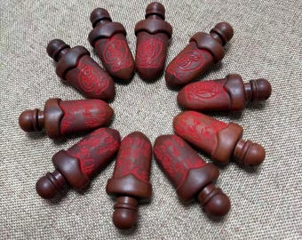 Taoistisches Jujube Holz Schwert Anhänger – Zinnober Amulett Taschenanhänger