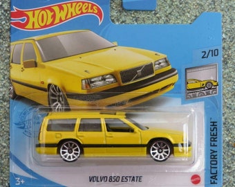 Hot Wheels Volvo 850 Estate Yellow HW Factory Fresh Perfect Birthday  Gift Miniature Collectable Model Toy Car