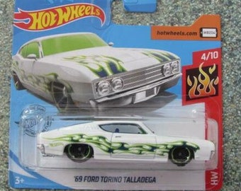 Hot Wheels '69 Ford Torino Talladega White HW Flames Regalo di compleanno perfetto Modello di auto giocattolo da collezione in miniatura