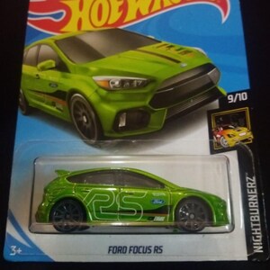 Hot wheels ford hotsell focus rs green