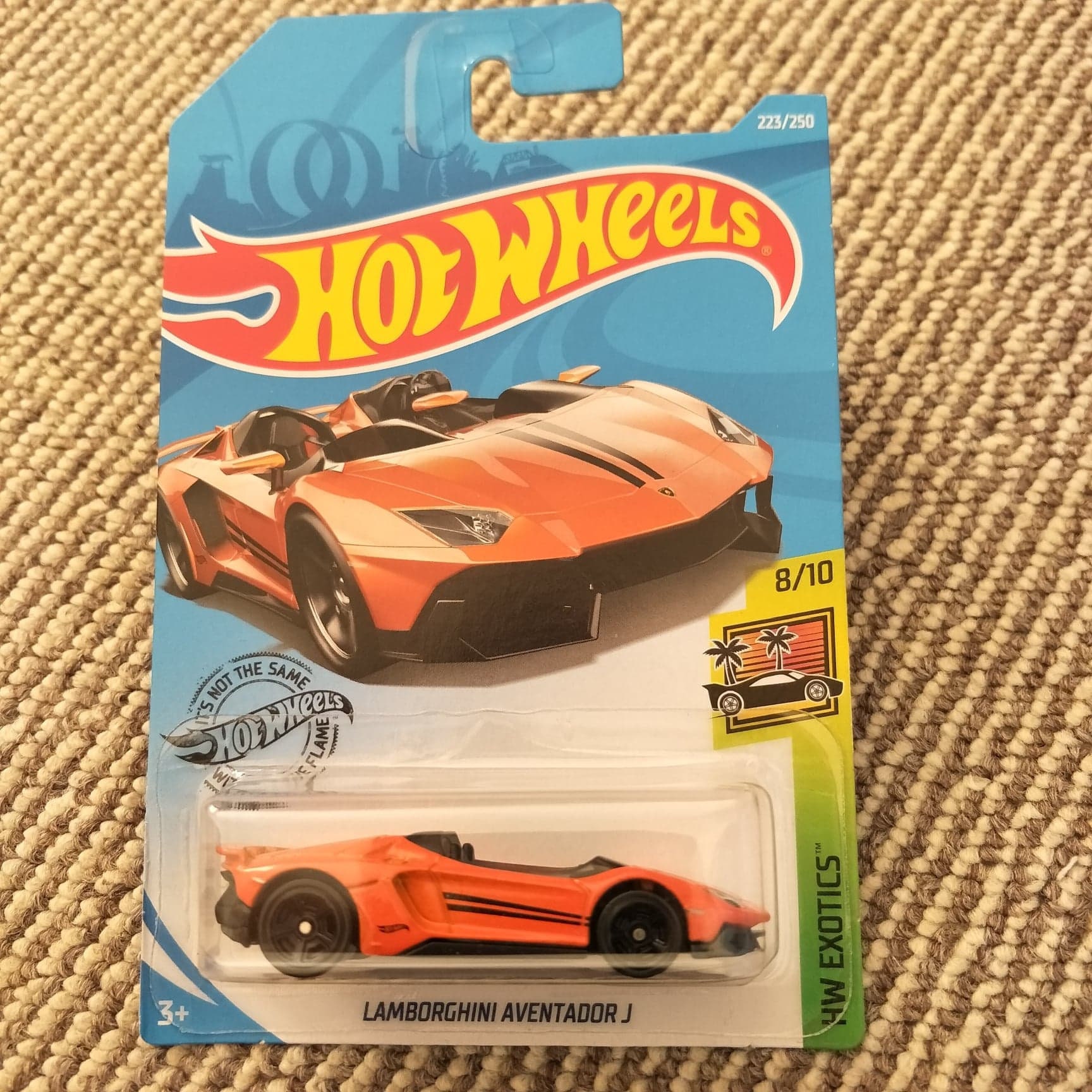 Lamborghini aventador roadster hot wheels on sale
