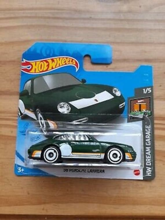 Hot Wheels '96 Porsche Carrera Green HW Dream Garage