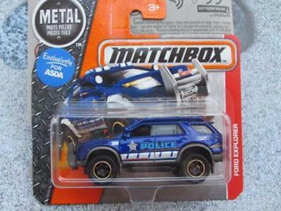 Comprar Caja de Cerillas FORD EXPLORER Police Azul Oscuro MBX Heroic Rescue Online en India explorer matchbox Comprar Caja de Cerillas FORD EXPLORER Police Azul Oscuro MBX Heroic Rescue Online en India
