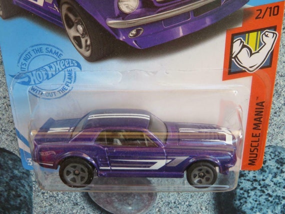 Hot Wheels 1967 Ford Mustang Coupe 