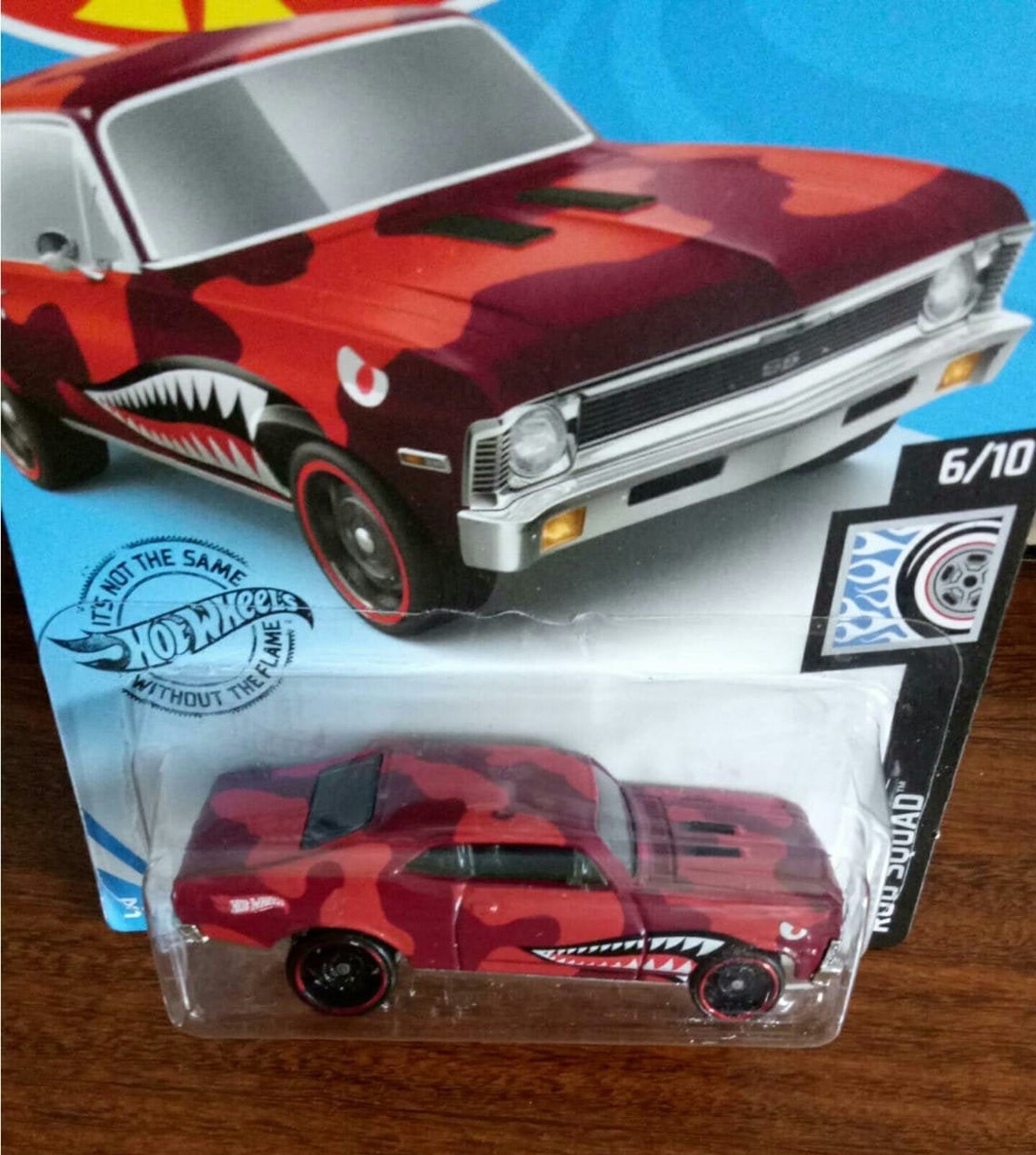Voiture Hot Wheels '68 Chevrolet Chevy Nova — Série Redline #21 — Modèle Rare En Occasion