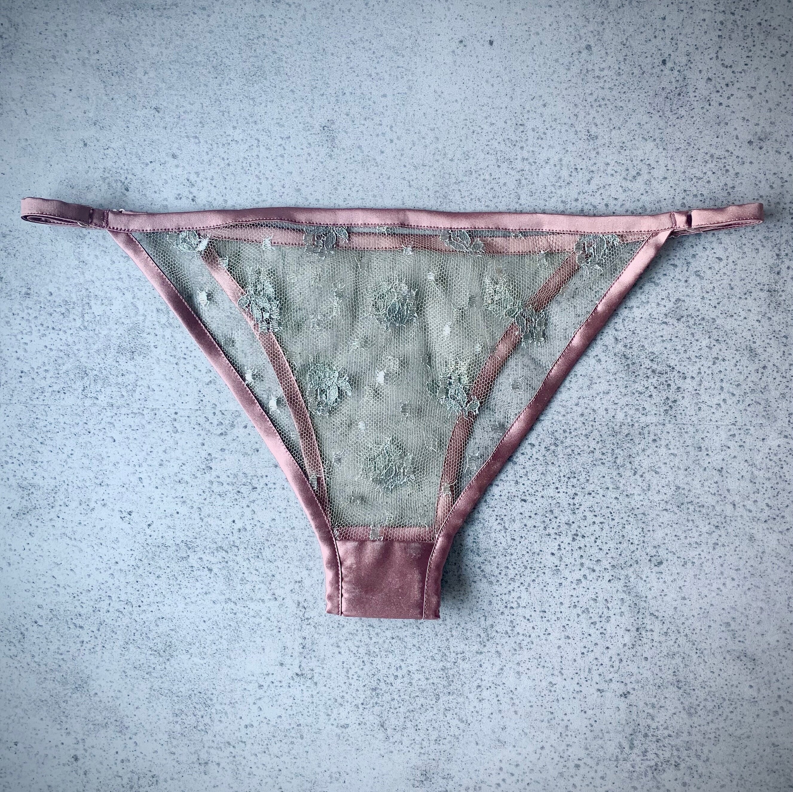 Breathable Lace Floral Low Waist Female Underwear Chinlon Brief
