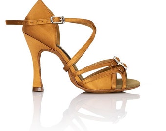 dance shoes for wide feet