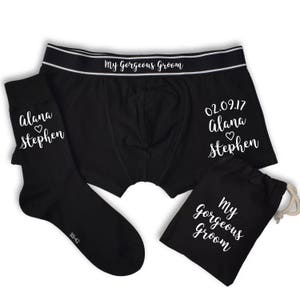 Personalisierte Hochzeitsdatum und Namen Wunderschöne Bräutigam Unterwäsche Geschenk-Set, Boxer Briefs und Socken Set Bild 3