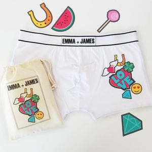 Personliga herrboxershorts, kärleksemoji-märke, jubileumspresent