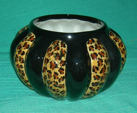 Hand Painted Custom Leopard Print Fluted Statement Pot Vase Etsy
