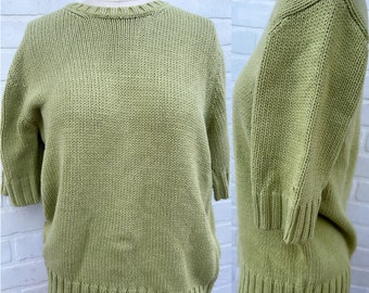 Vintage Retro Green Knit Sweater. Hand Made Knit Sweater. Pastel Green Sweater. Spring Sweater