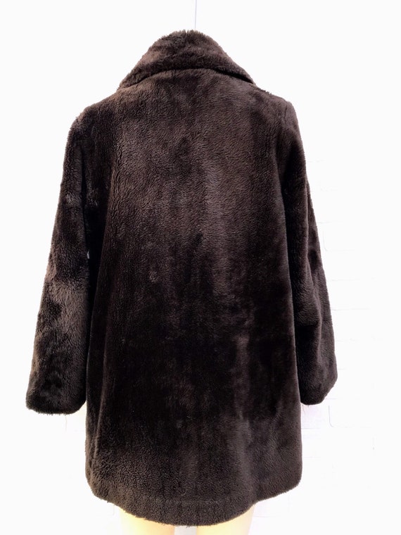 Vintage 1960's Brown Faux Fur Coat. Luxury Brown … - image 3
