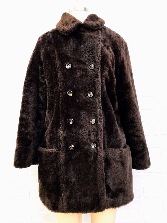 Vintage 1960's Brown Faux Fur Coat. Luxury Brown … - image 4