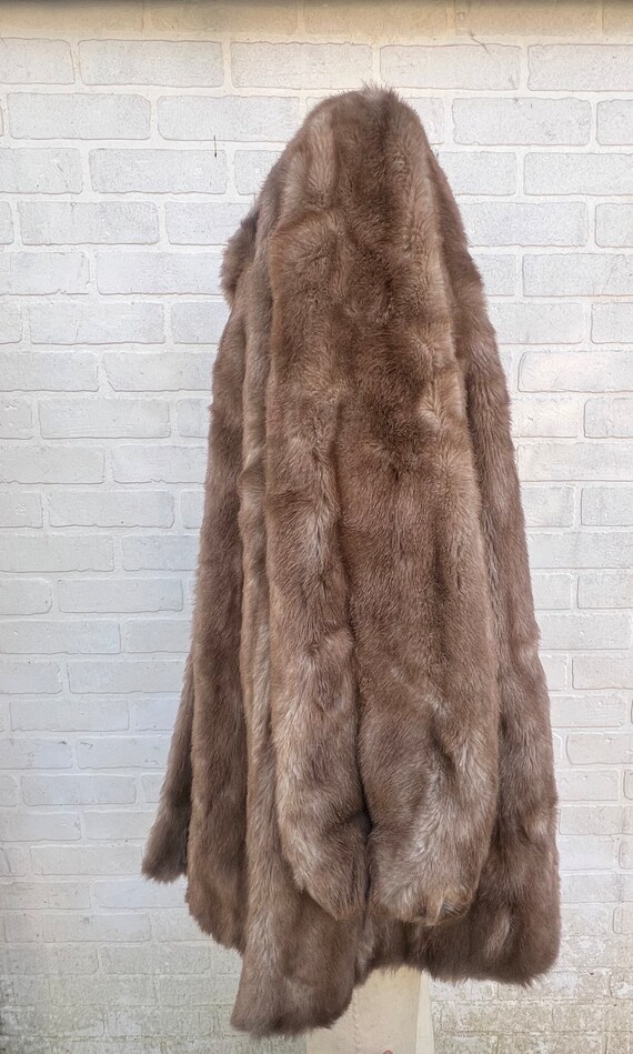 Vintage 1960's Brown Faux Fur Coat. Luxury Tissav… - image 7