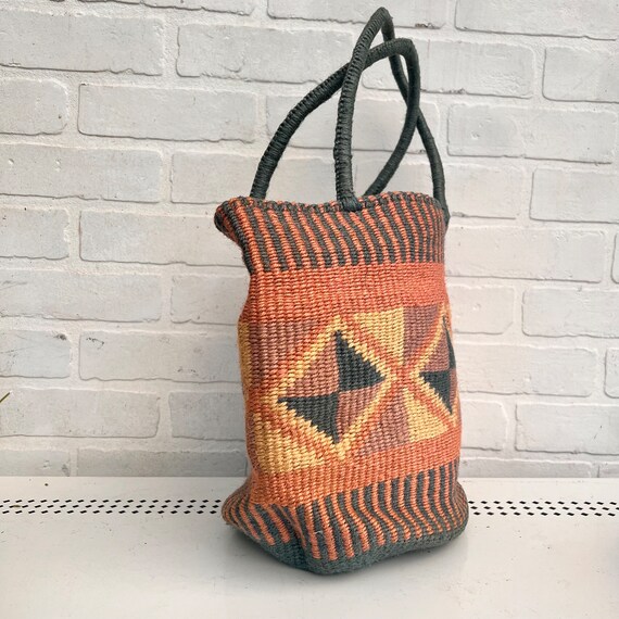 Vintage Handmade Woven Basket Tote. Beach Bag. Su… - image 3