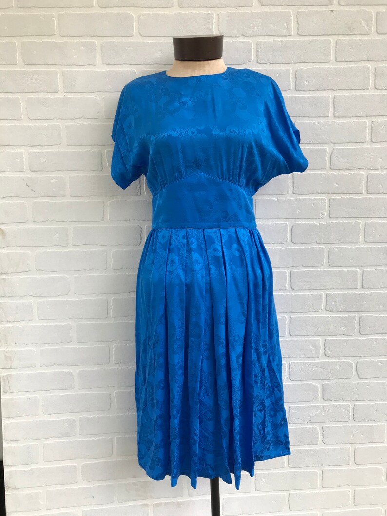 Lauren Alexandra Dress 100 Percent Silk. Blue Sun Dress Vintage Silk Blue Dress