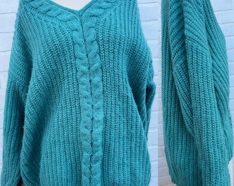 Vintage Green Knit Sweater. Spring Green Sweater. Green Holiday Sweater. St Patrick’s Day/Easter/ Christmas Knit Sweater