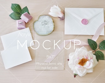 5x7" Acrylic Wedding Invitation Mockup: PSD Smart Object (Digital Download), VDACRYLIC-2