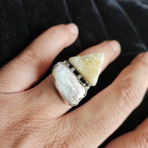 Baroque pearl and lemon druzy agate ring, oxidised silver plated ring, Statement ring, unique ring, silver replica ring, Artisan ring, SALE