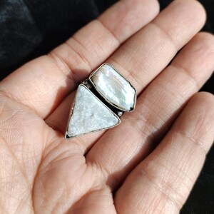 Baroque pearl and white druzy agate ring, oxidised silver plated ring, Statement ring, unique ring, silver replica ring, Artisan ring, SALE