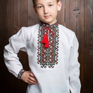 Ukrainian embroidered shirt for boys  3-12yr. Vyshyvanka.  Embroidered children&#39;s shirt
