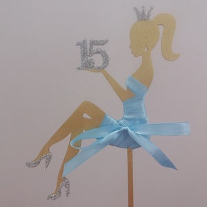 Cake Topper Sitting Silhouette Woman with Custom Age Queen for bridal party. Personalized Birthday Cake Topper Blue