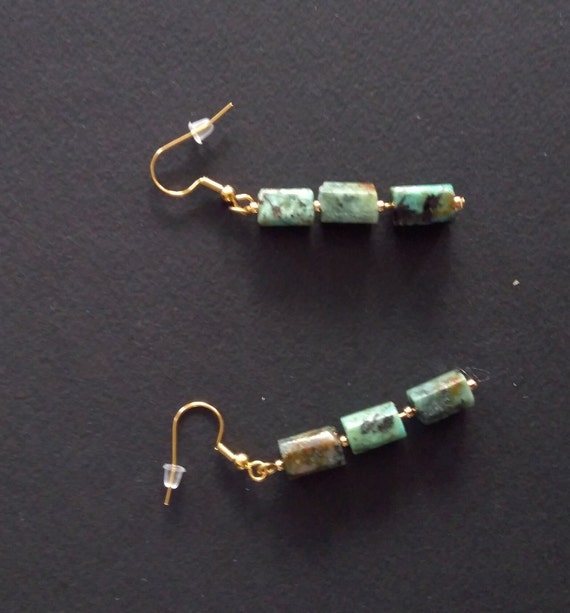 Stainless steel and turquoise dangling earrings