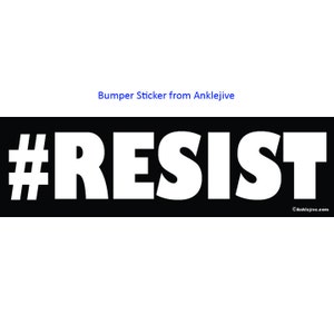 RESIST - 反トランプ、反共和党 UV コーティング ラップトップ/ウィンドウ/バンパー ステッカー