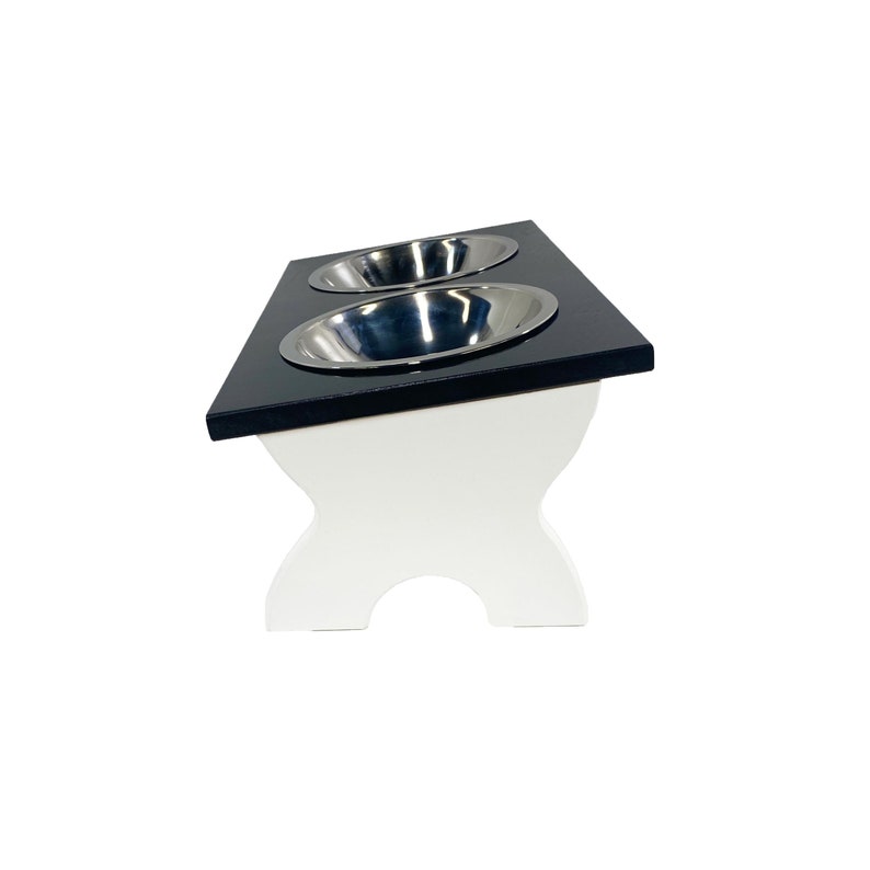 Tilted Dog Feeder Black
