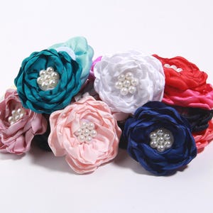 5.5cm Fabric flowers Pearl Center Boutique Hair Flower Baby Girl Hair Accessories for Barrette Hair bows Accessories Headwear