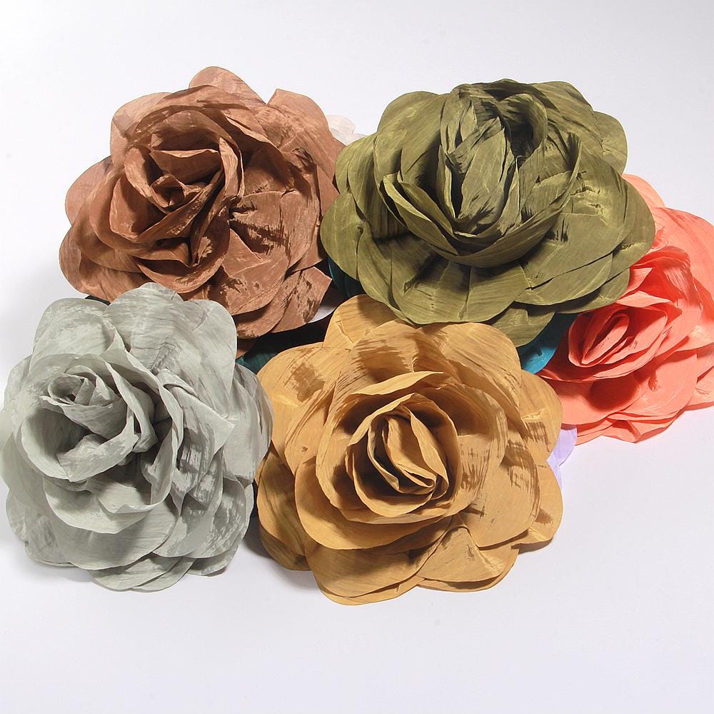 spilla fiore di lana - Donna - Accessori - di filofiore | su