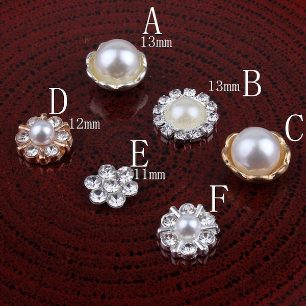 Vintage Handmade Mini Round Metal Rhinestone Button Alloy Crystal Flatback Flower Pearl Buttons for Hair accessories Wholesale DIY