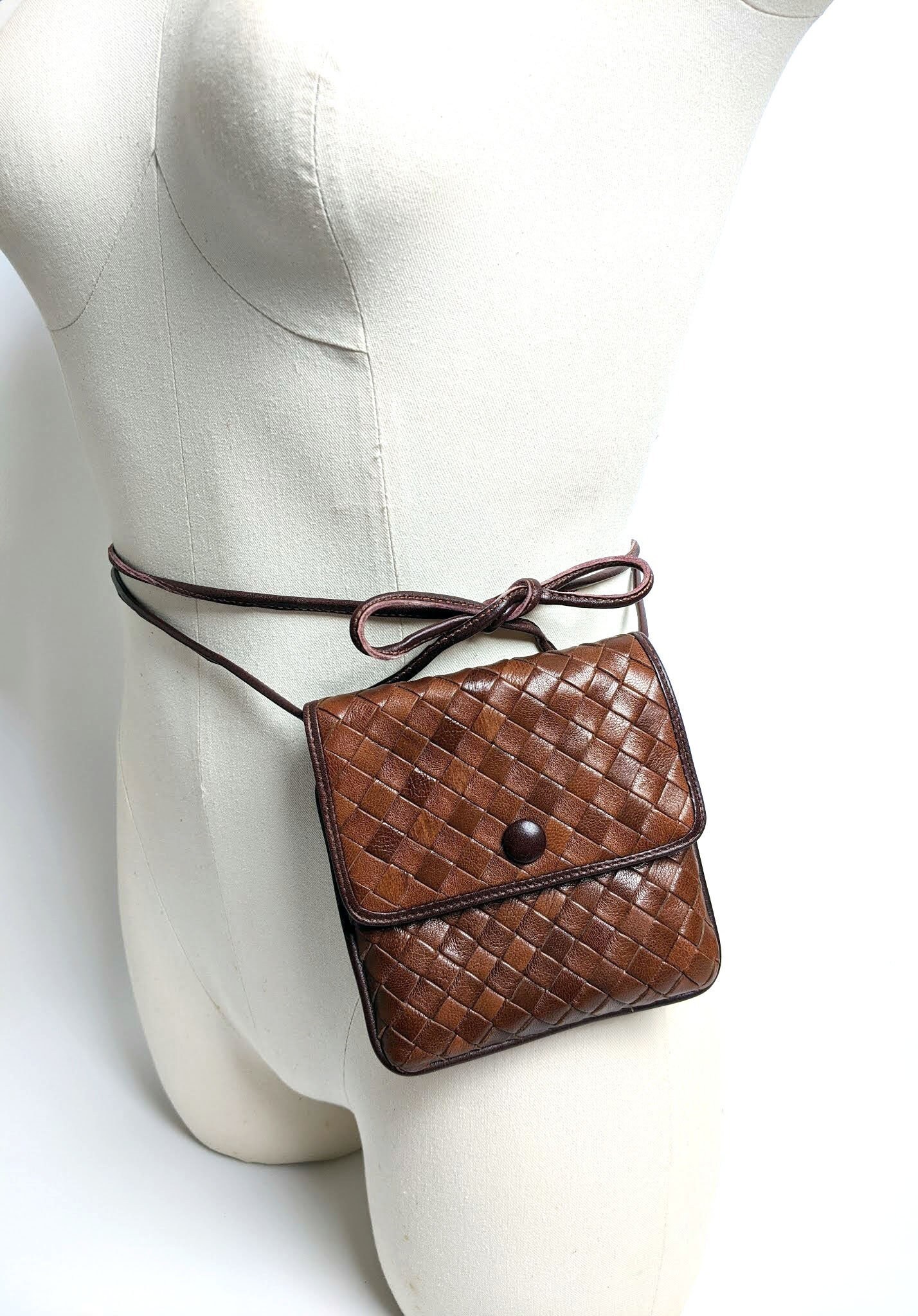 NEW Bottega Veneta Mini Crossbody Bag or Fanny Pack Woven