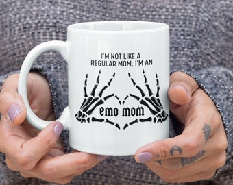 Elder Emo Emo Becher Pop Punk Rentner Emo Kid Szene Emo Emo Dekor Scenecore Emocore Emo Vibes Nur Emo Aesthetic Ehemalige Skater Kid Emo Mom