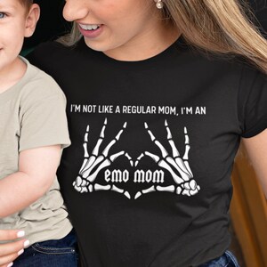 Camiseta emo Camiseta emo mayor Ropa emo Ropa emo Camiseta de música emo Estética emo Camisetas de bandas emo Niño emo jubilado Mamá emo millennial