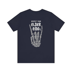 Älteres Emo Shirt Emo Shirt Emo Kleidung Emo Kleidung Emo Musik Shirt Emo Ästhetik Emo Band T Shirt Rentner Emo Kid Pop Punk Shirt Stoner Geschenk Navy