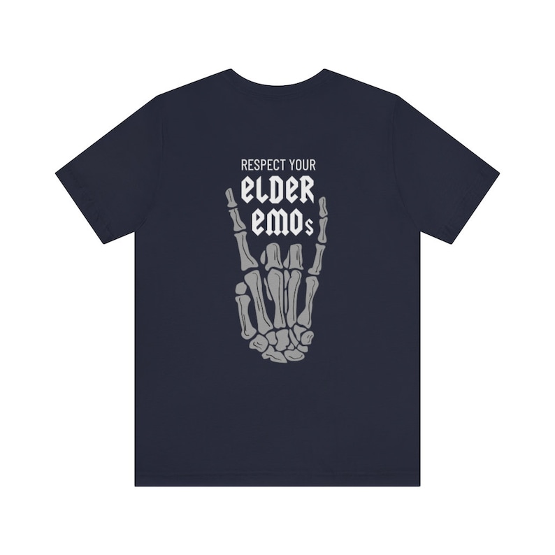 Älteres Emo Shirt Emo Shirt Emo Kleidung Emo Kleidung Emo Musik Shirt Emo Ästhetik Emo Band T Shirt Rentner Emo Kid Pop Punk Shirt Stoner Geschenk Navy
