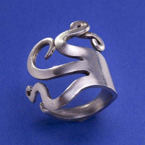 Curled/Twisted Fork Ring