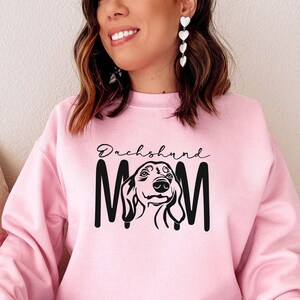 Dachshund Gifts For Her - Dachshund Mom - Doxie Mama - Wiener, Sausage Dog - Short Haired Breed - Unisex Graphic Sweatshirt