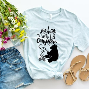 Camping Gift - I Just Want To Smell Like Campfire - Marshmallows Roasting - Bear Family - Tent/ RV Camping - Cute Summer Top - Unisex Tee