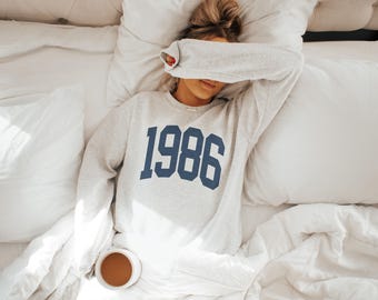 Custom Birth Year Sweatshirt, 1986 Sweater, Personalized Birthday Gift, 40th Turning 40 Forty Years Old, Unisex Crewneck Sweatshirt