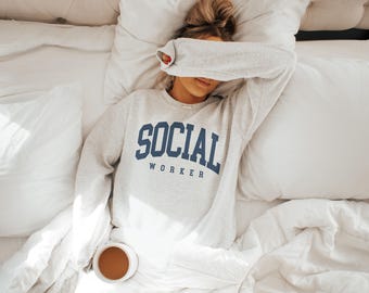 Felpa per assistente sociale, maglione trendy per assistente sociale, regalo di laurea per studenti, regalo per LSW MSW, colleghi, felpa girocollo unisex