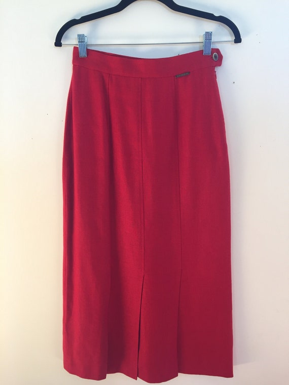 Geiger Red Linen Skirt